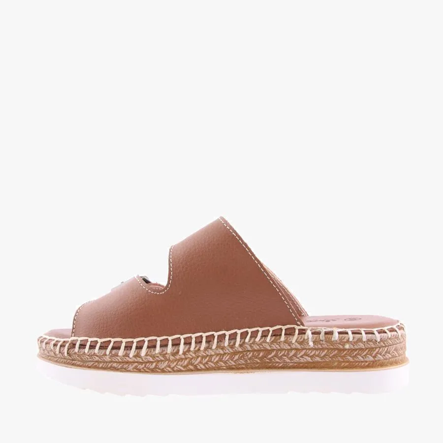CASSIA TAN