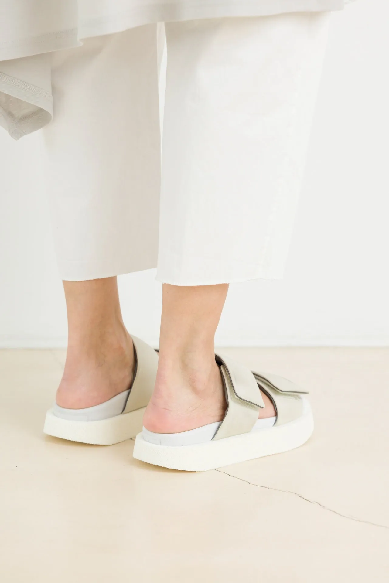 LOFINA SANDALS GASOLINE GREIGE