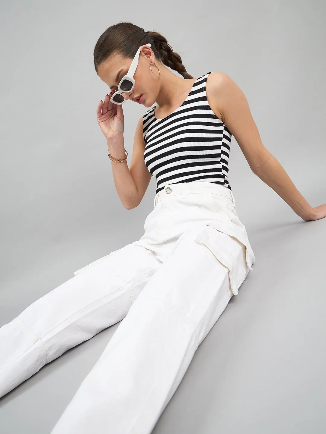 Style Quotient Women White Relaxed Fit High Rise Cargos