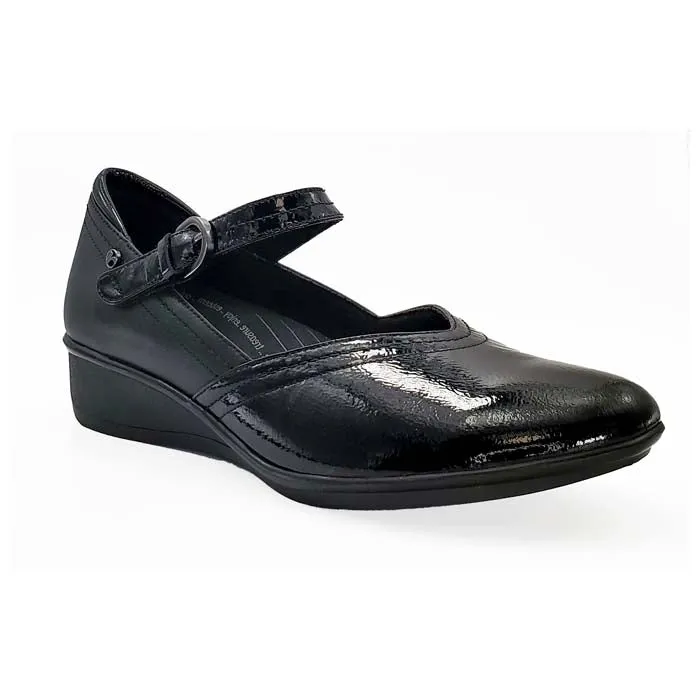 Womens Revere Narita in Black Patent