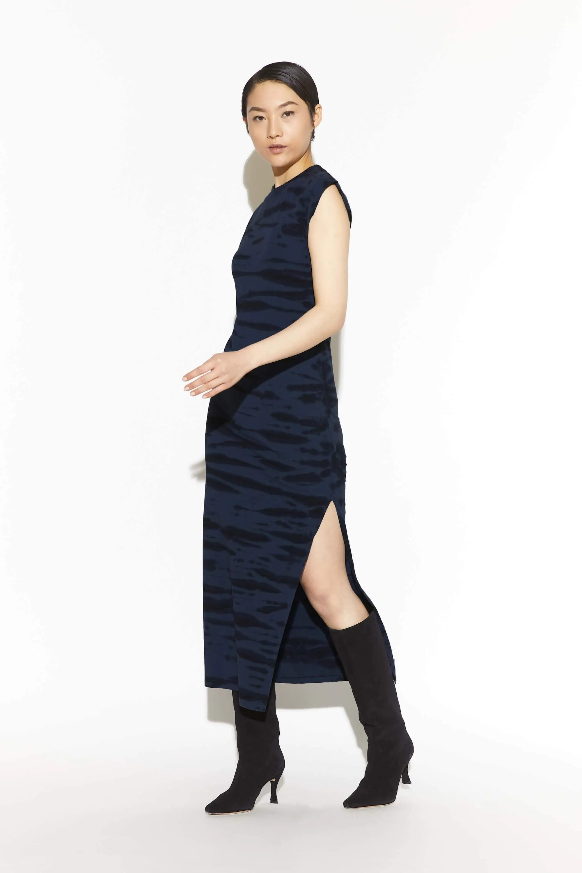 Yana Navy Blue & Noir