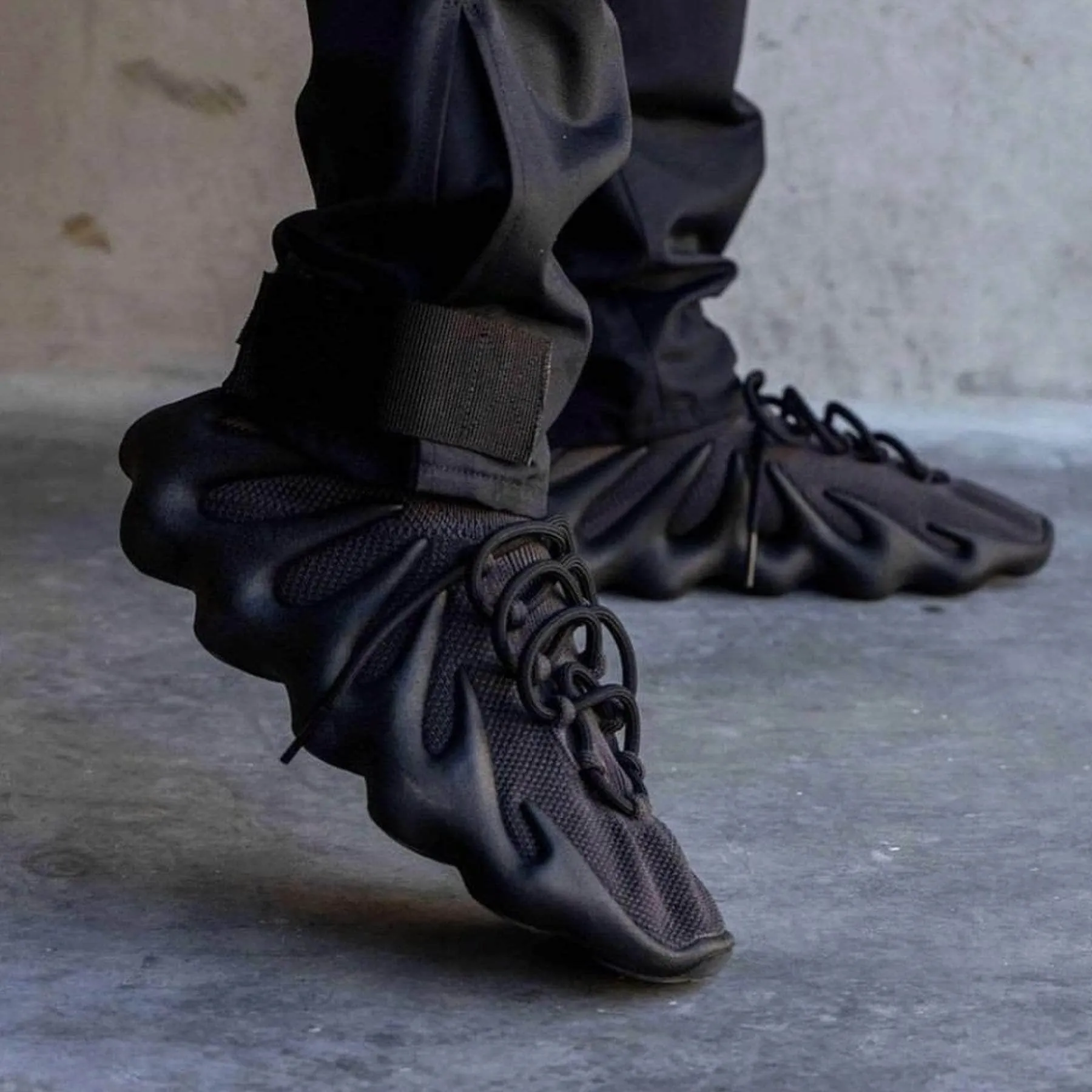 YEEZY 450 DARK SLATE